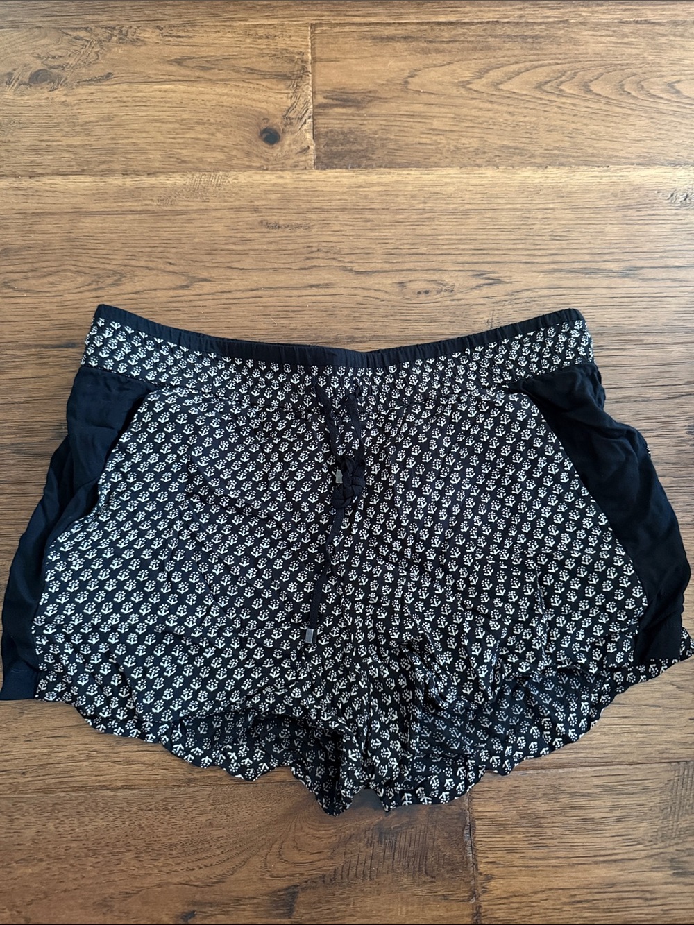 Dalia Black Printed Lightweight Lounge Shorts